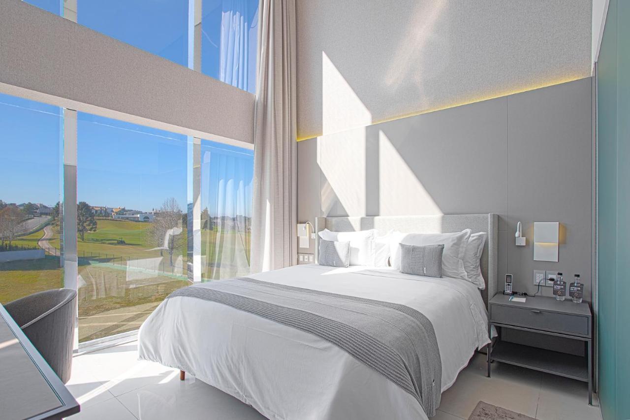 Suryaa Hotel Pinhais, Curio Collection By Hilton Екстериор снимка