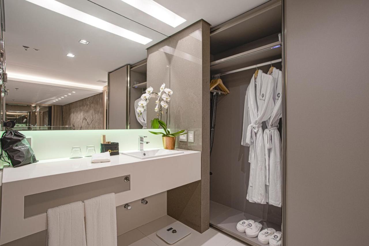 Suryaa Hotel Pinhais, Curio Collection By Hilton Екстериор снимка