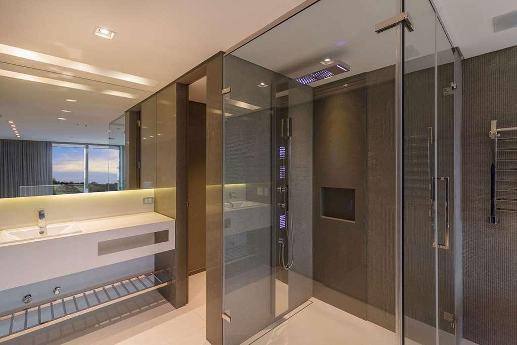 Suryaa Hotel Pinhais, Curio Collection By Hilton Екстериор снимка